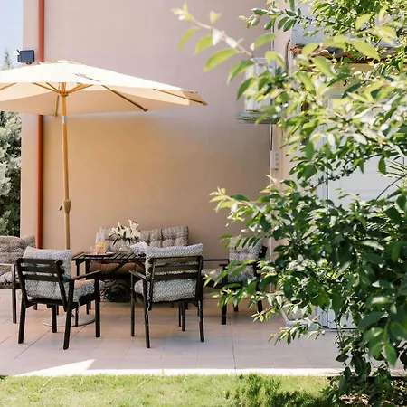 Sani Aquatic With Private Garden