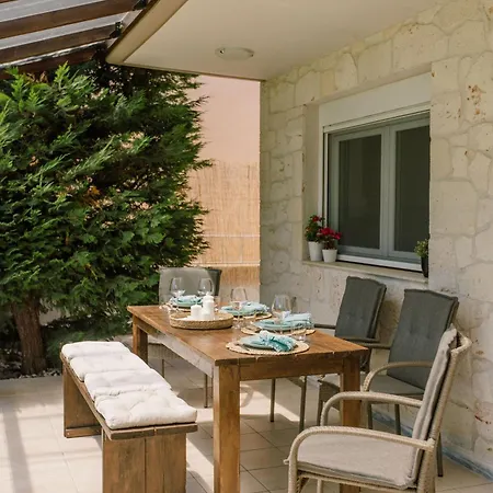 Sani Aquatic With Private Garden