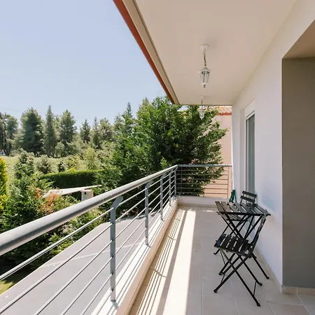 Sani Aquatic With Private Garden Ferienhaus