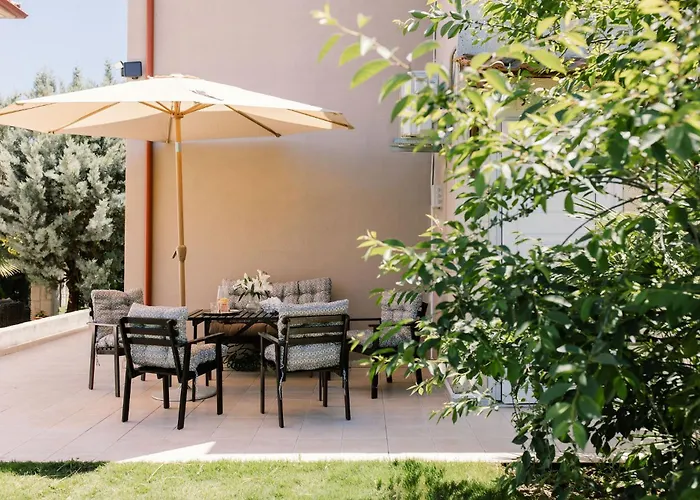 Sani Aquatic With Private Garden