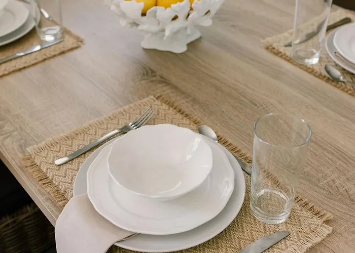 度假居 Sani Aquatic With Private Garden