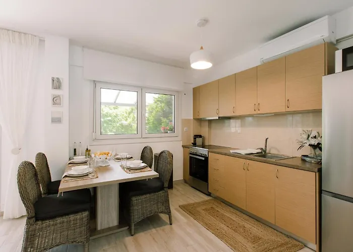 Sani Aquatic With Private Garden