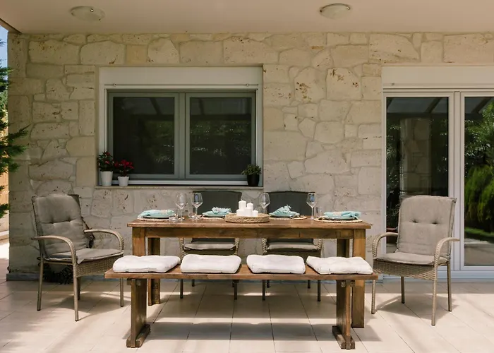 度假居 Sani Aquatic With Private Garden 撒尼海滩